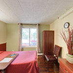Consulate Health Care of Cheswick: Private Room