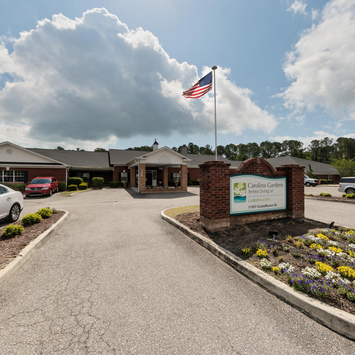 Carolina Gardens at Garden City Virtual Tour Entrance