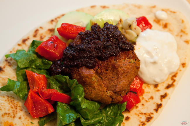 Falafel on Naan