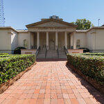 Historic Academy of Medicine - Virtual Tour: Front Lawn