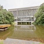 North Atlanta High School Virtual Tour: Exterior Looking South