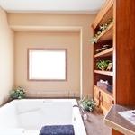 Centennial Homes - Waldorf: Master Bath